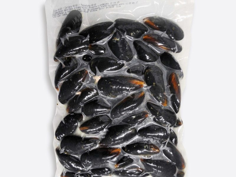 Мидии в целой раковине 40/60 упак 1 кг